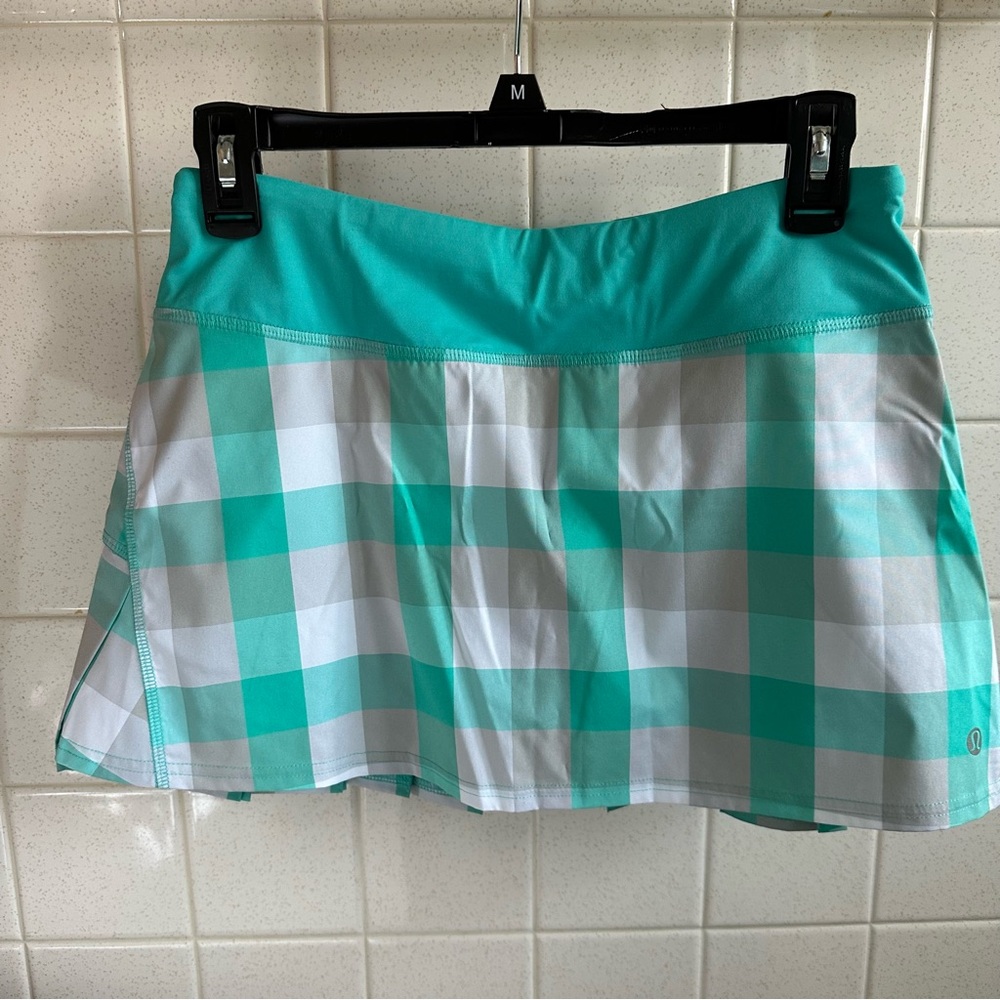 LULULEMON RUN SPEED CHECKMATE PLAID SKIRT size 4